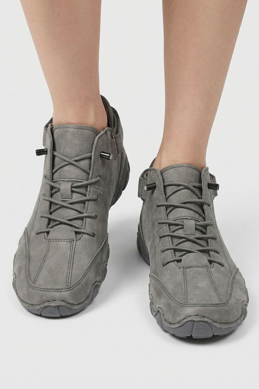 Men's Sneakers with Laces and Profile Sole