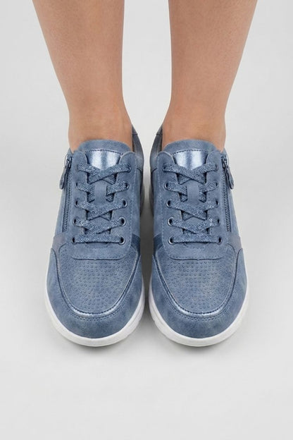 Women's Sneakers with Zip and Laces