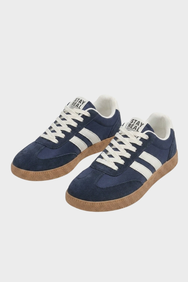 Women's Retro Sneakers | Contrast Stripe