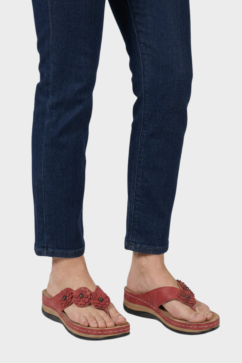 Women's  Flip-Flops Sandals with Floral Appliqué