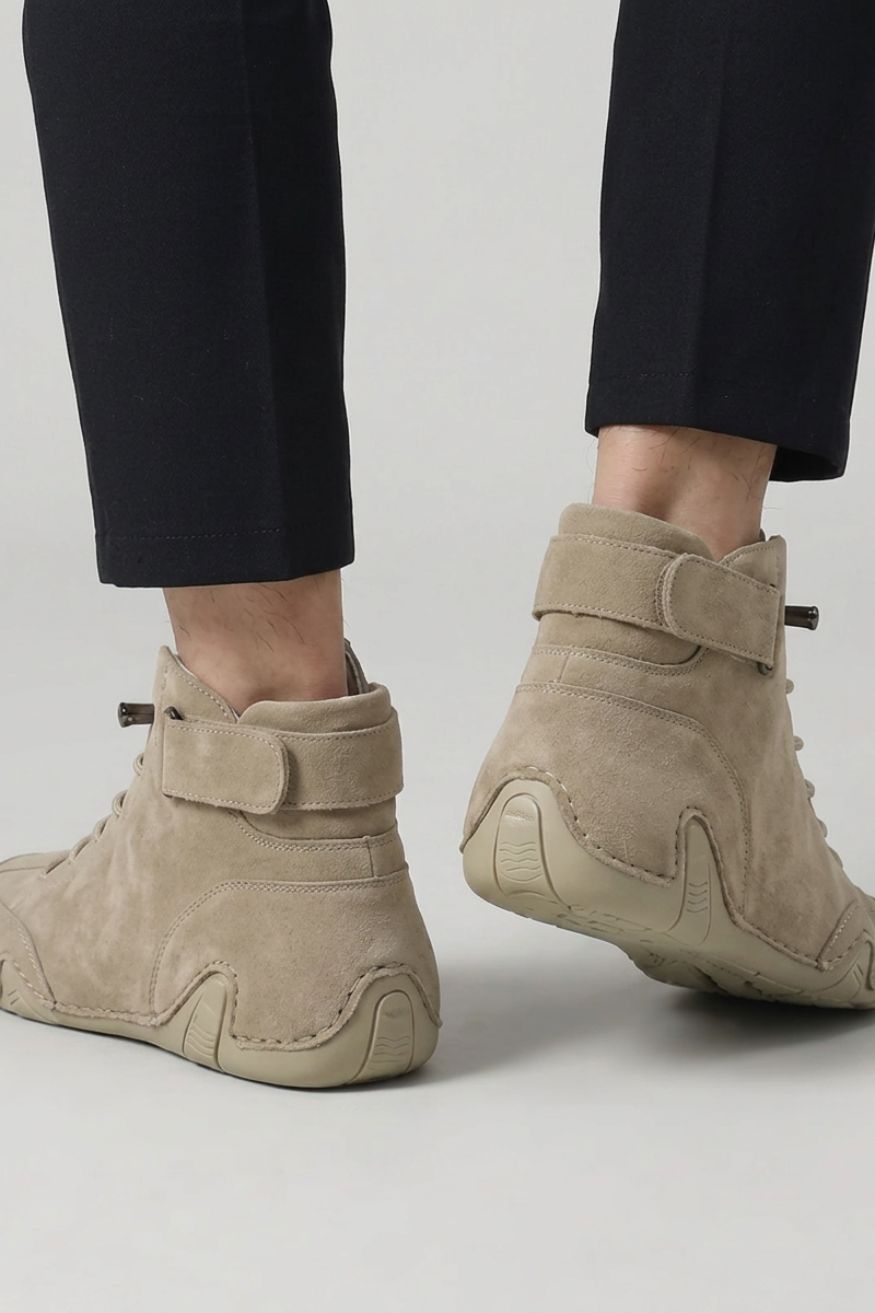 Men's Sneakers with Laces and Profile Sole