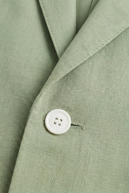 Men's Suit Two-Piece with Notched Lapel and Button Placket