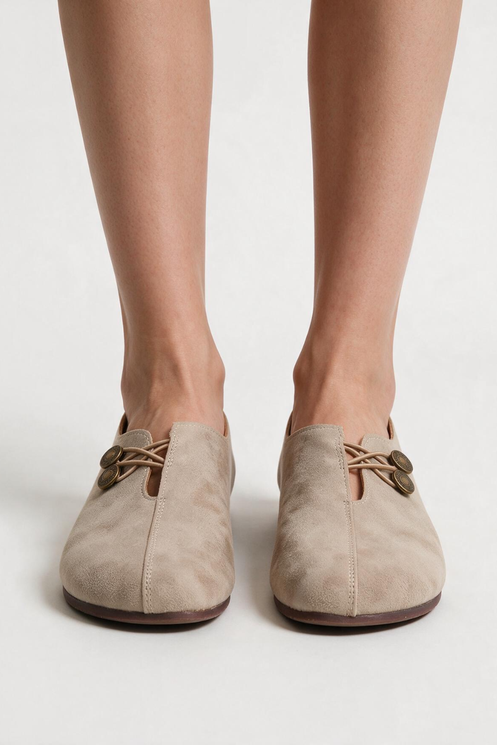 Women's Ballerinas with Cut-Out and Button Detail
