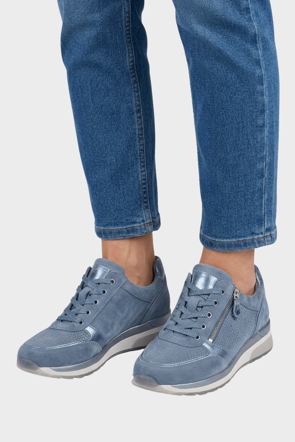 Women's Sneakers with Zip and Laces