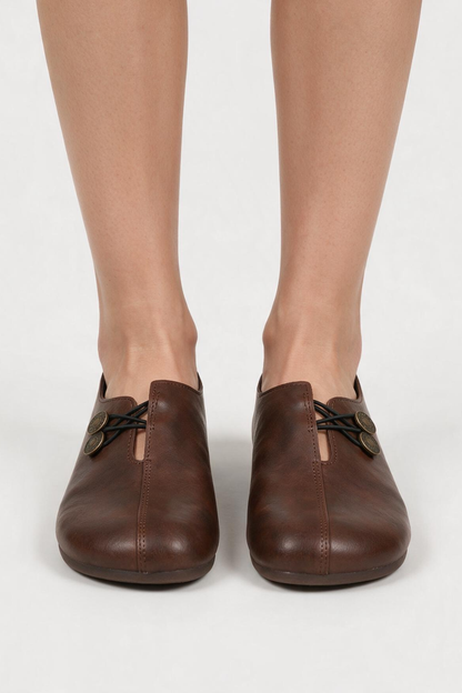 Women's Ballerinas with Cut-Out and Button Detail