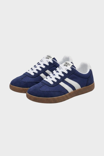 Women's Retro Sneakers | Contrast Stripe