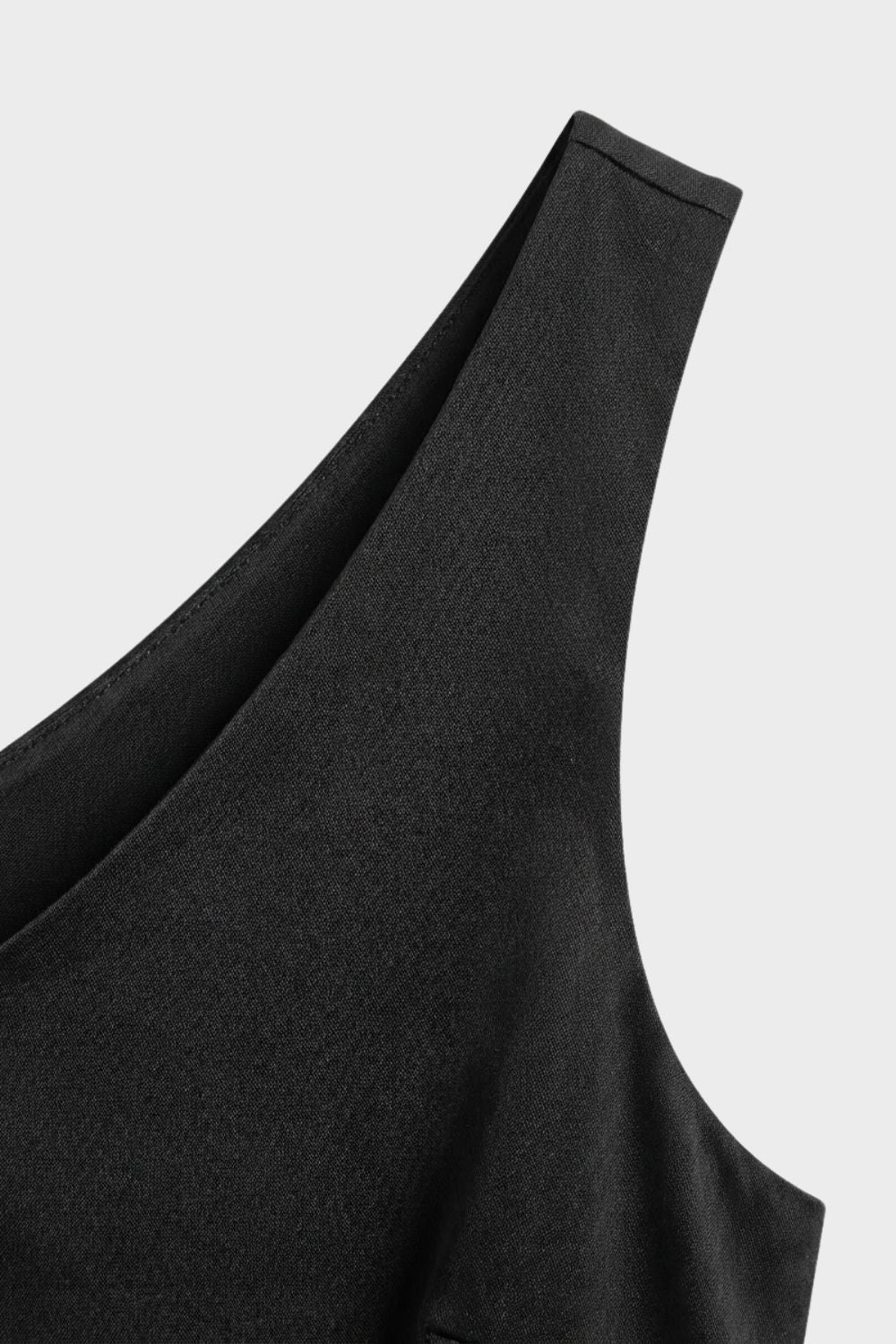 Top for Women, Sleeveless with V-Neck