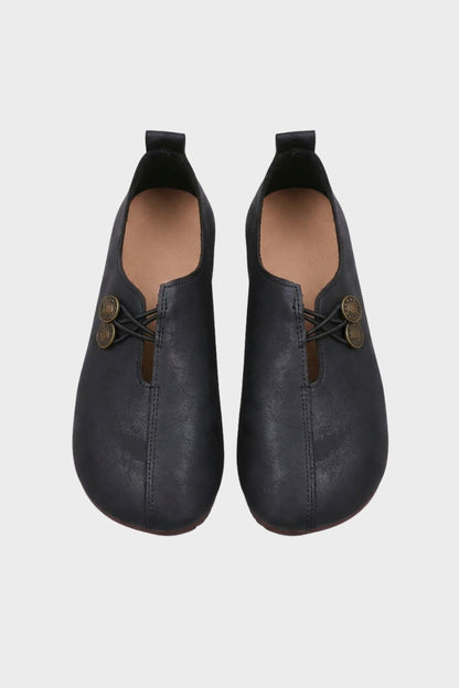 Women's Ballerinas with Cut-Out and Button Detail