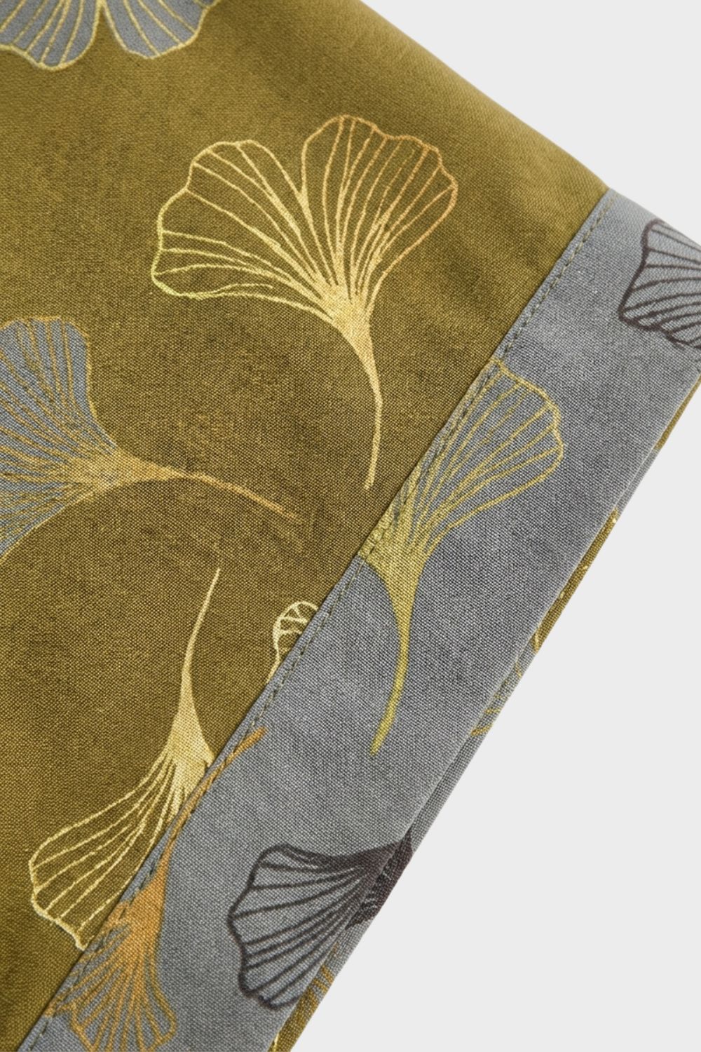 Kimono Women's Bathrobe with Belt and Pattern Knee-Length