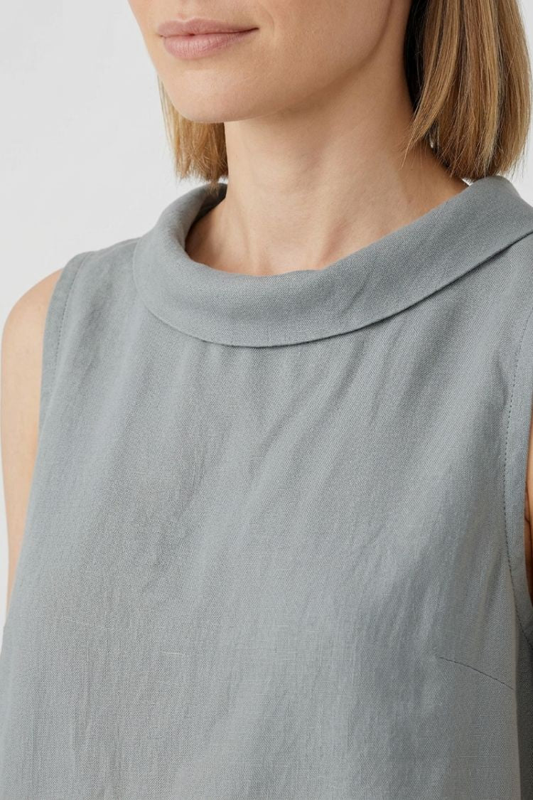 Women's Sleeveless Blouse with Round Neck