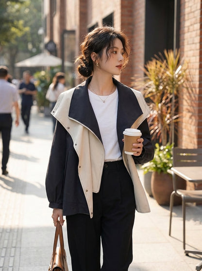 Women's Jacket with Hood and Zip