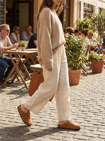 Women's Closed Clogs with Buckle