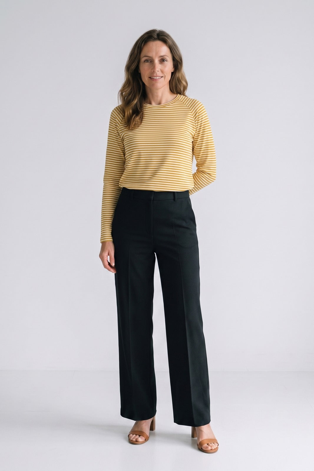 Women's Striped Long-Sleeve Shirt | Raglan — Gelb — front view — on model
